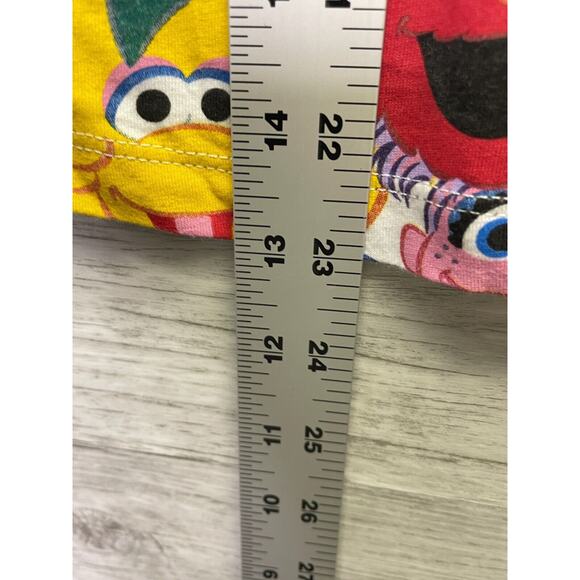 Universal Studios Singapore Sesame Street Shirt All Over Print Size S - Picture 4 of 7